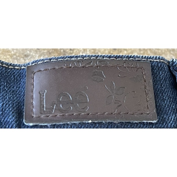 Lee Womens 16 M Jeans Relaxed Fit Med Blue 1889 Long - Picture 8 of 8